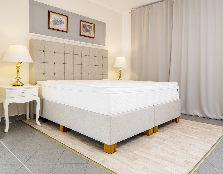 Cubes Daphnie Cream 180x200